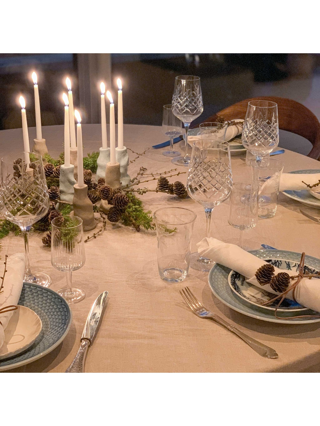 Kerzenhalter LIQUID schwarz, in zwei Größen