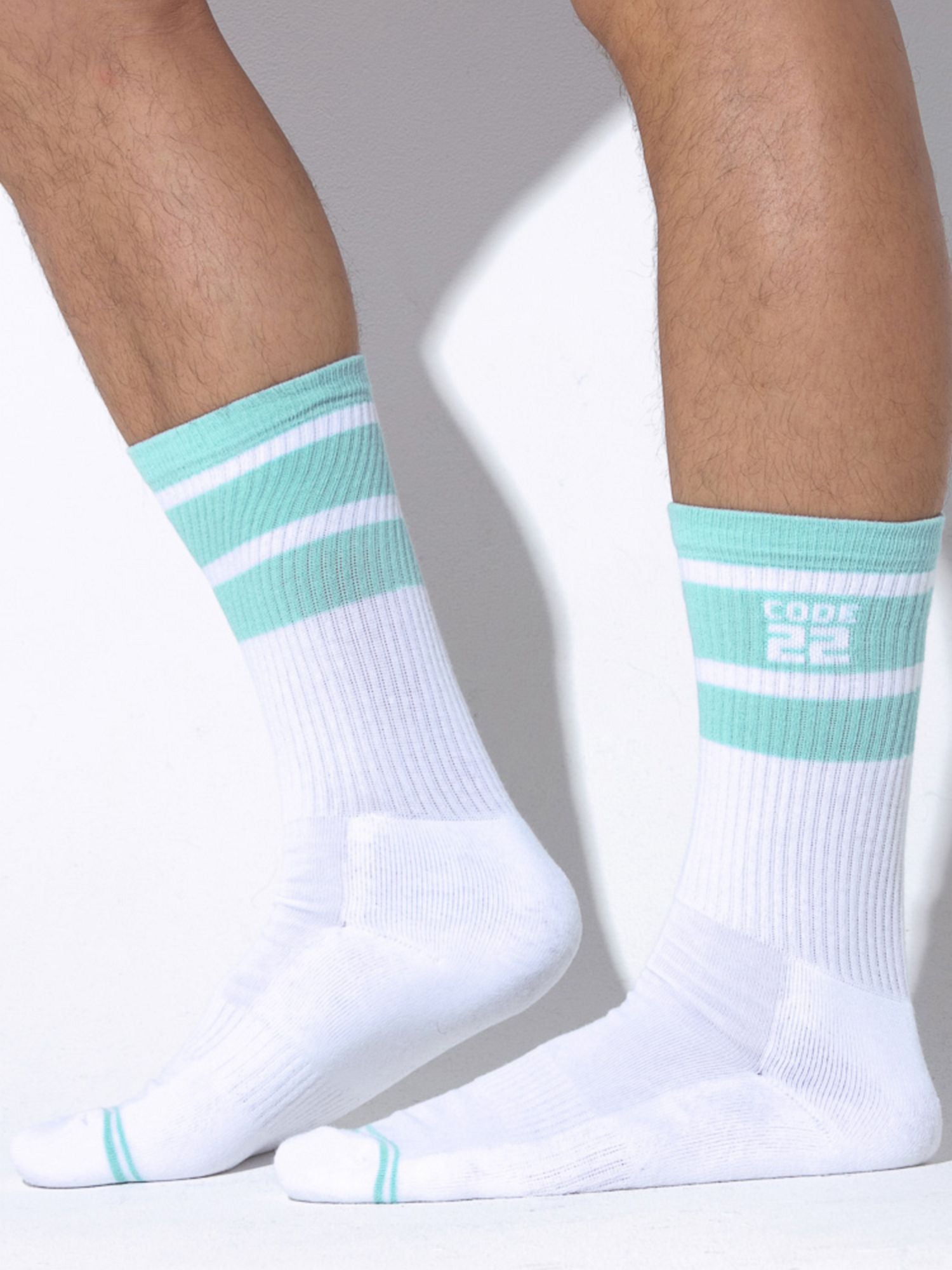 CODE 22 Essential Crew Sock 8019 in mint, premium cotton sport socks with logo, vintage style for men. CODE 22 Essential Crew Sock 8019 - Herren Sport Socken, Stutzen Code 22 Unterwäsche & Socken nudosz.myshopify.com