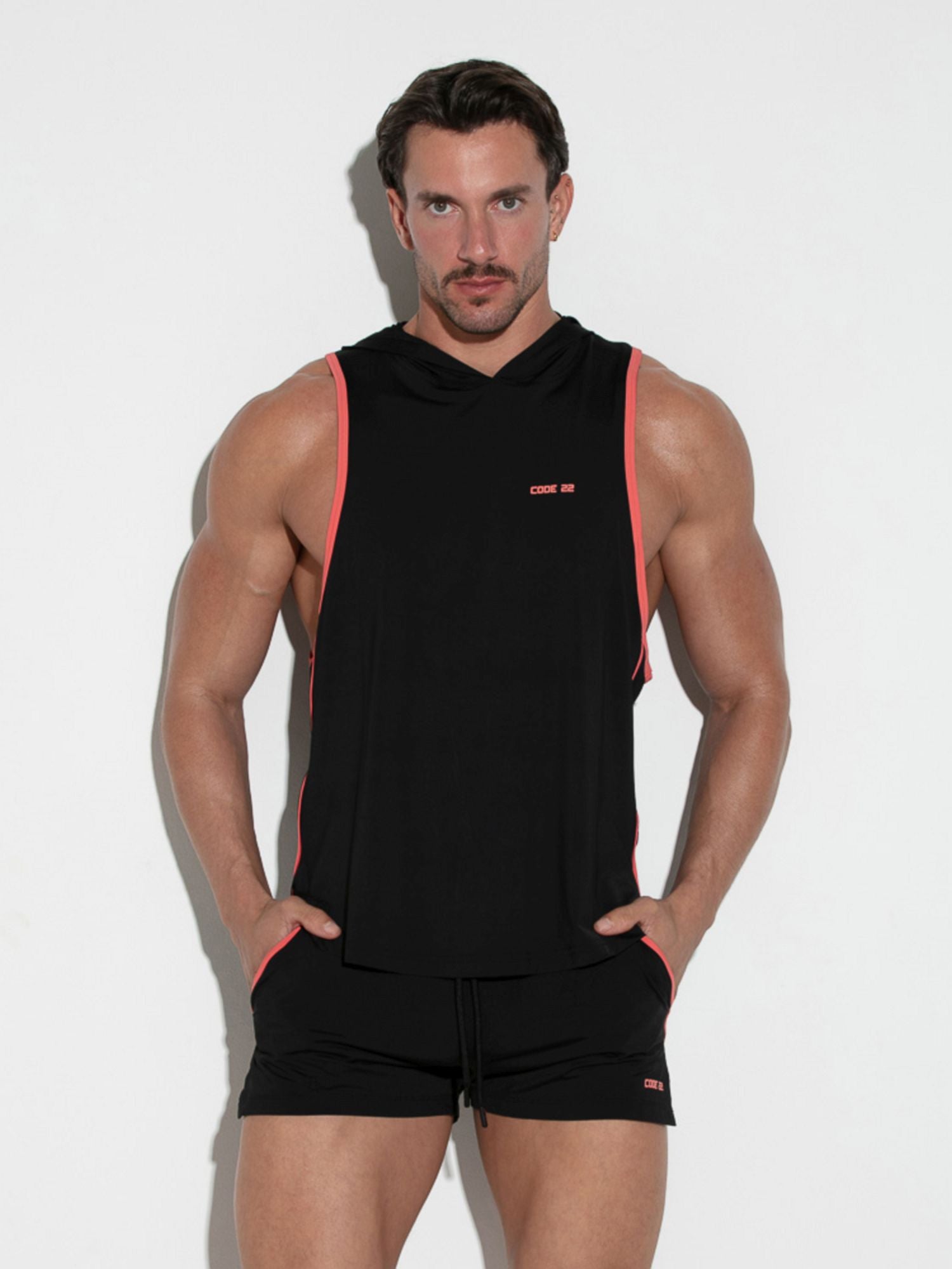 CODE 22 TRAINING HOODED TANK 9936, ärmelloser Trainingshoody Code 22 Kleidung & Accessoires:Herren:Herrenmode:Jacken, Mäntel & Westen nudosz.myshopify.com