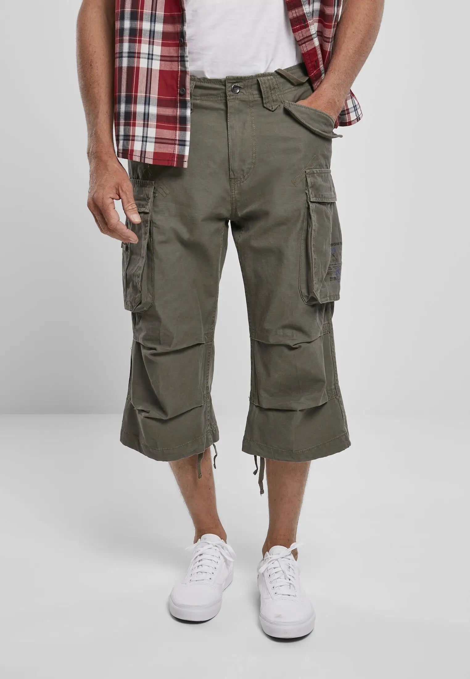 Industry 3/4 Cargo Shorts